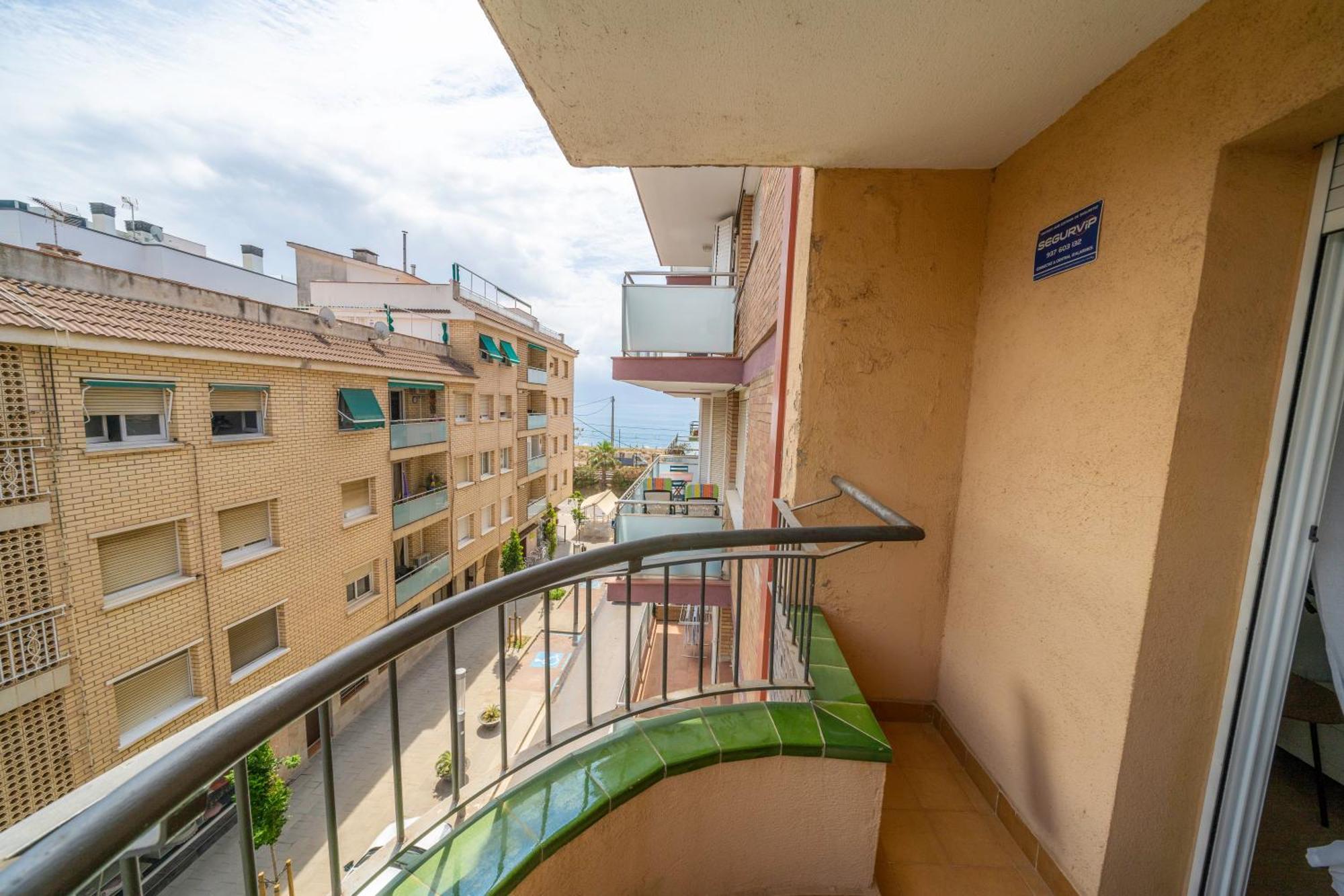 Homeholidaysrentals Atico Ocean Pineda de Mar Exterior photo