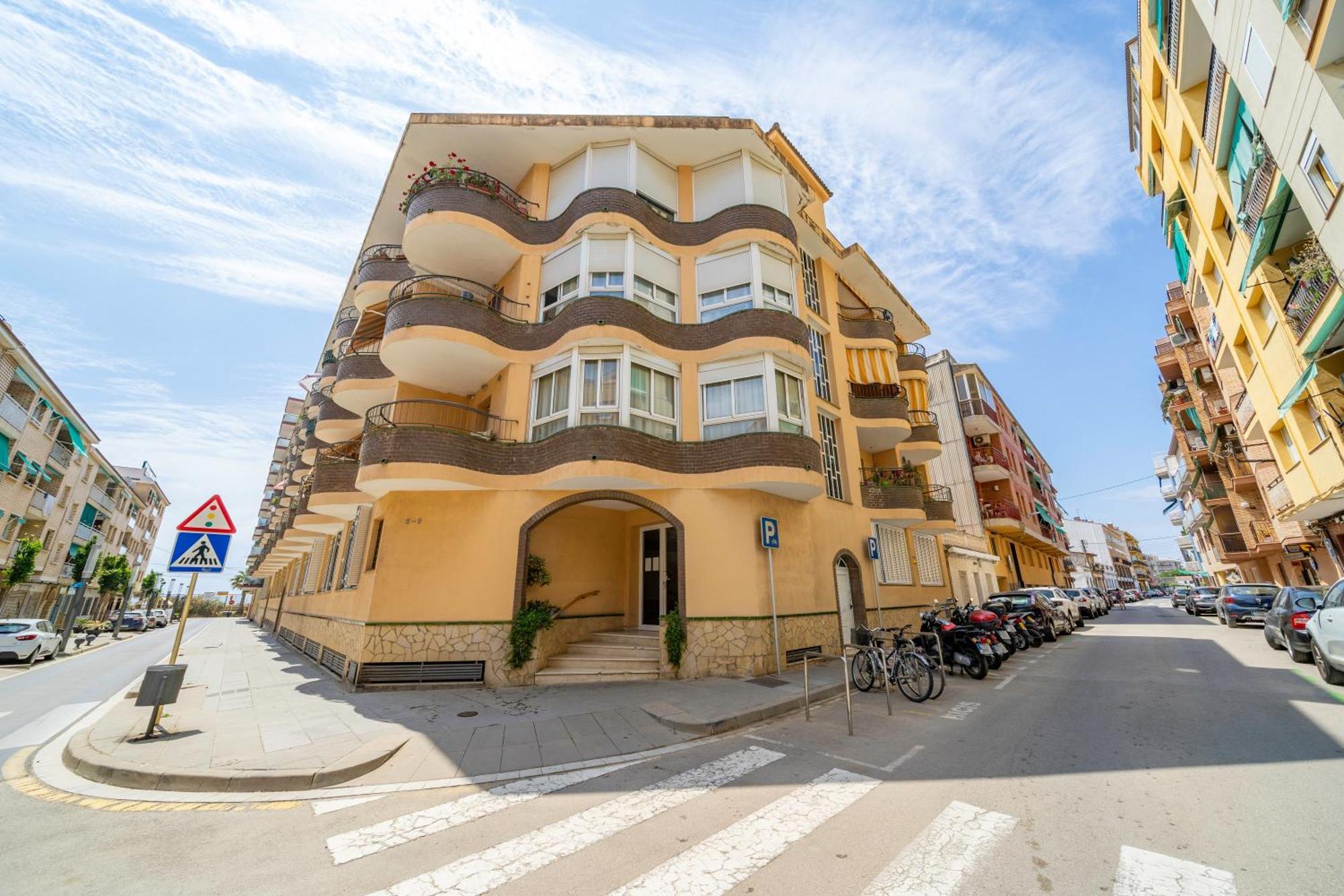 Homeholidaysrentals Atico Ocean Pineda de Mar Exterior photo
